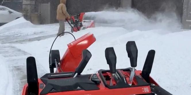 How Worry-Free Services Ensures Safe Walkways During Regina’s Snowy Winters